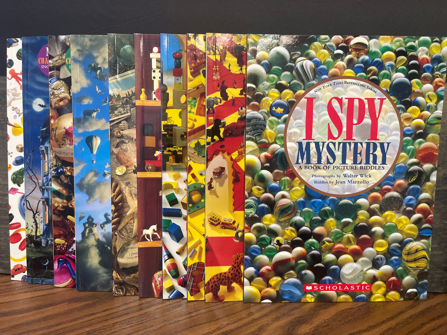 I SPY Epic Advanture 10 Books Of Picture Riddles Box Set