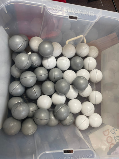 SmartMax Magnetic Building Balls Replacement Lot 46 Pieces 26 Silver 20 White ST
